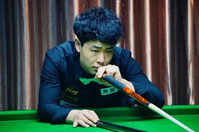 对于一名正 对于一名正