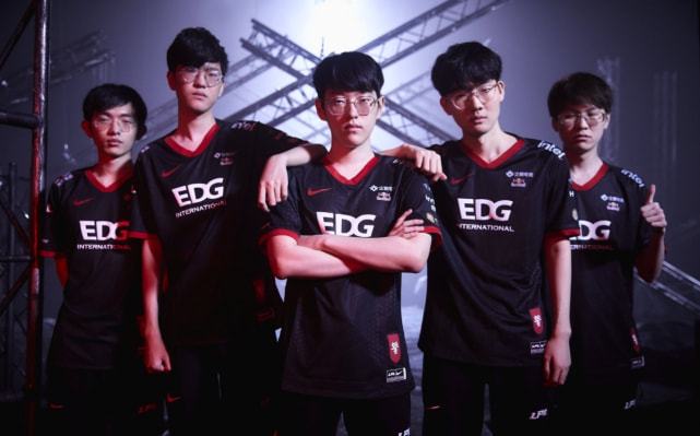 赛程中保持 赛程中保持